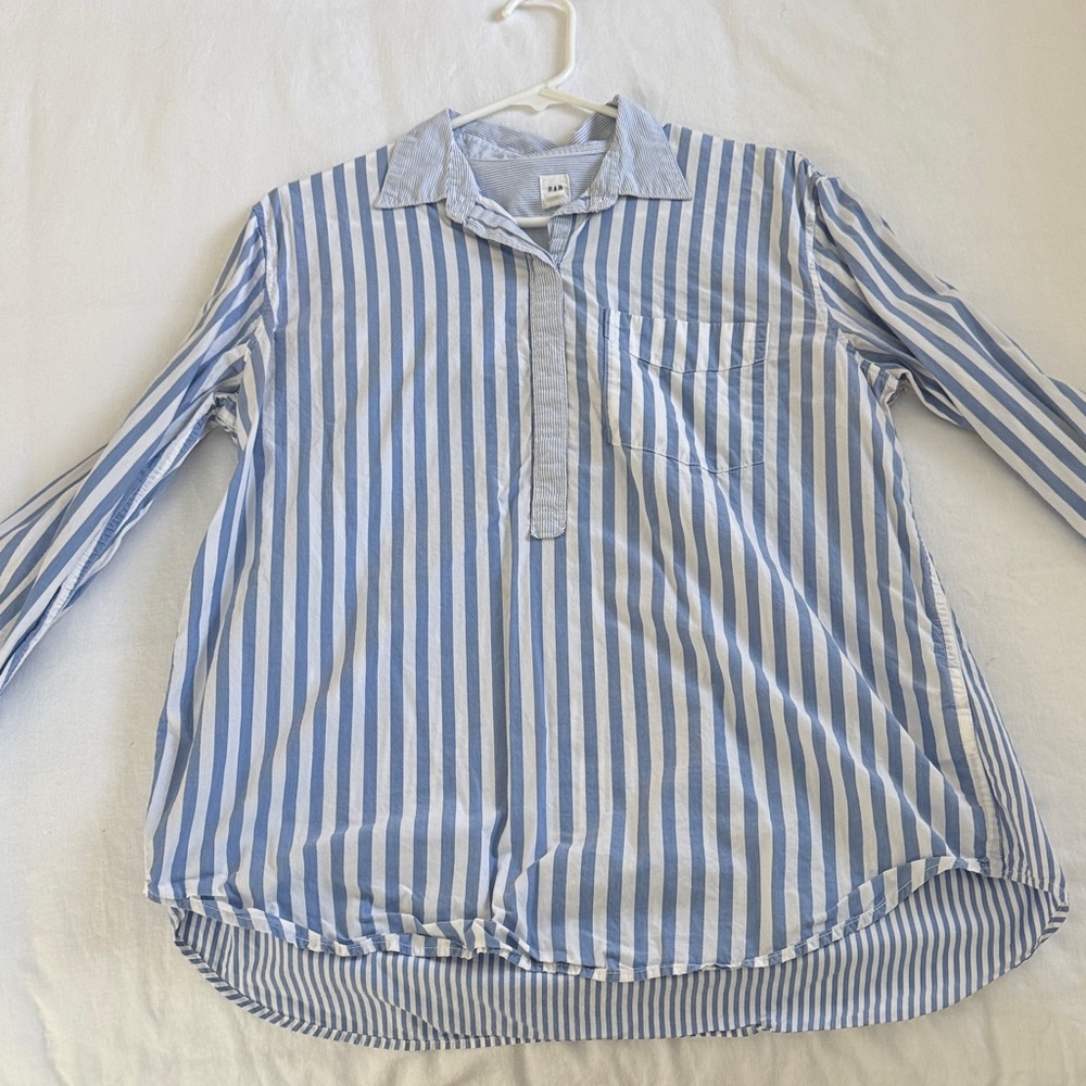 GAP Blue and White Striped Button Down Shirt